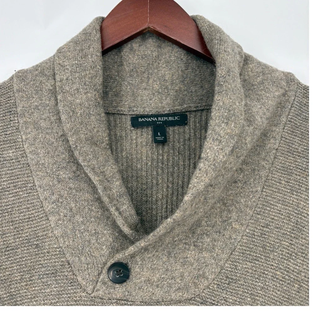 Banana Republic Shawl Collar Button Neck Sweater Mens Large Brown‎ - Picture 4 of 15